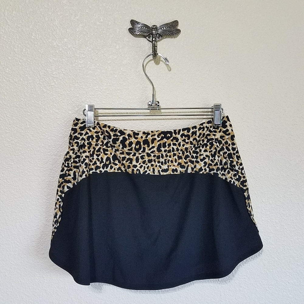 Outdoor Voices The Exercise Skort Leopard Print - Picture 2 of 7